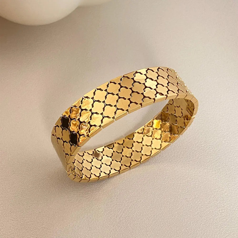 Endless Fortune Bangle