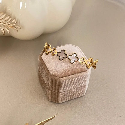 The Bloom Clasp Bangle