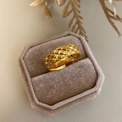 Crush Ring