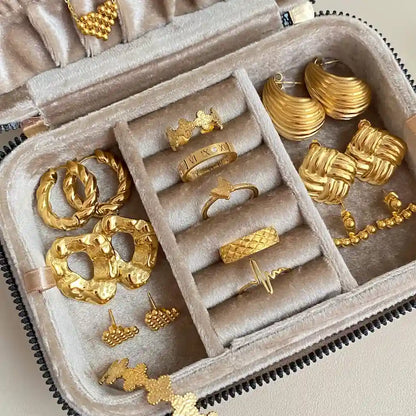 Crush Ring