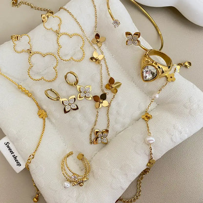 Jasmine Earring
