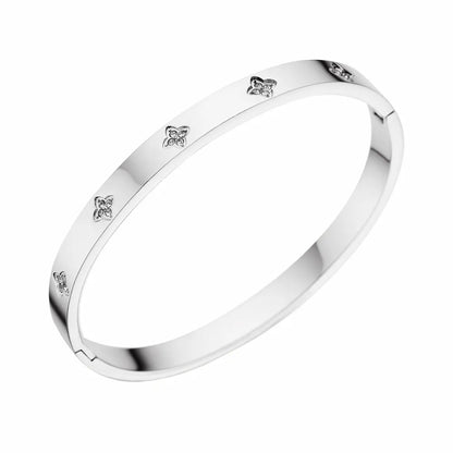 The Billion Clover Bangle