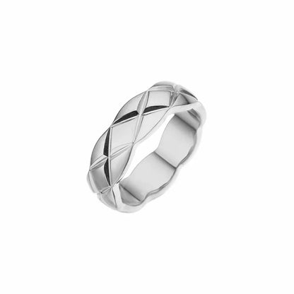 Crisscross Lattice Ring Set