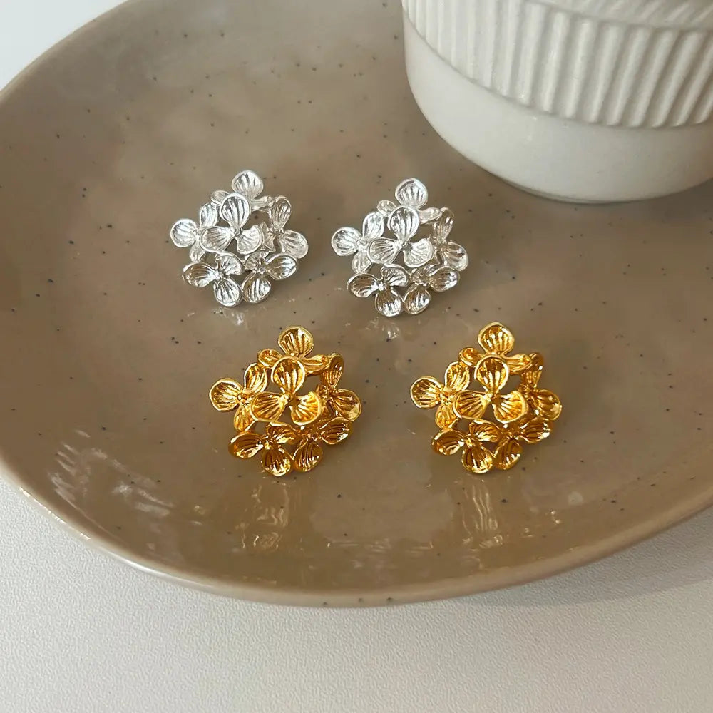 Vintage Camellia Stud Earrings